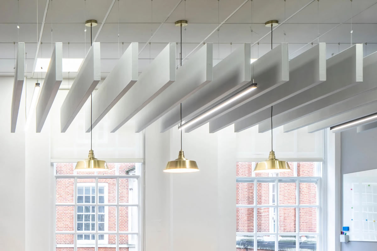 Solutions de plafonds acoustiques
